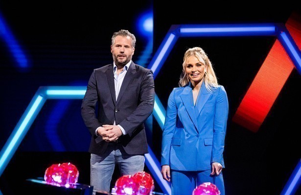 Hee! Een compleet nieuwe spelshow met Tijl Beckand