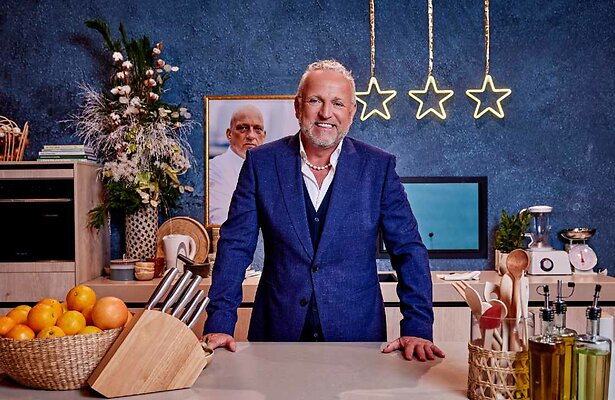 Gordon en Herman den Blijker voor De Kookklunzen