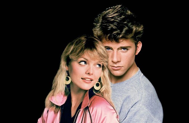 Michelle Pfeiffer en Maxwell Caulfield in Grease 2