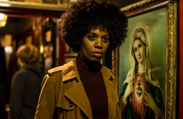 Jasmine Sendar in Grenslanders