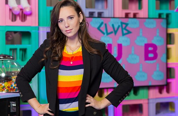 Presentatrice Gwen van Poorten.