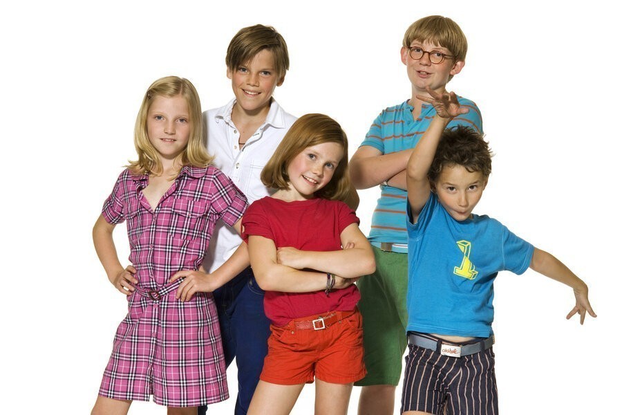 Heksje Lilly: De Draak en het Magische Boek