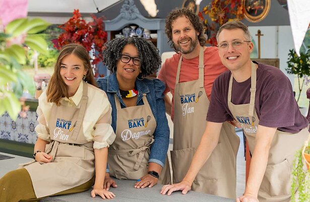 Pien, Dagmar, Jan en Daniel voor Heel Holland Bakt Elke Dag