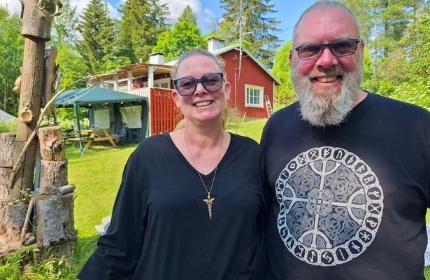 Desiree en Raymond in Het Roer Om