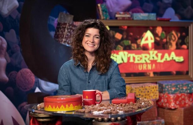 Merel Westrik in Het Sinterklaasjournaal.