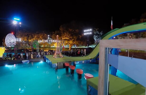 Beelden uit Holey Moley in Amerika.