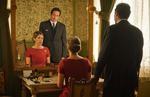 Jacob Derwig in Videoland Original 'Máxima'