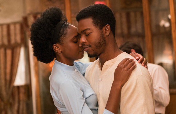 KiKi Layne en Stephan James