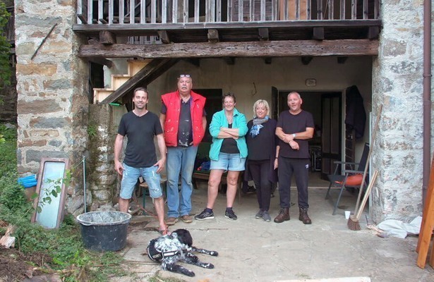 Renzo, Hans, Marja, Ada en Wim uit Ik Vertrek XL