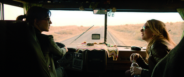 Carice en Jelka van Houten maken een roadtrip