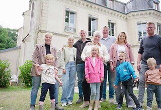 Jelies & Gnodde: Grote gezinnen emigreren