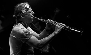 John Mc Laughlin's Mahavishnu Orchestra : Lugano Jazz Estival