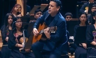 Juan Diego Flórez, Sinfonía por el Perú : Airs d'opéra et zarzuela