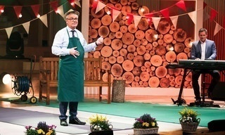 Jürgen B. Hausmann: Frühling, Flanzen, Feiertare