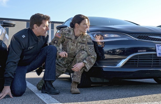 Tom Cruise en Cobie Smulders in Jack Reacher: Never Go Black