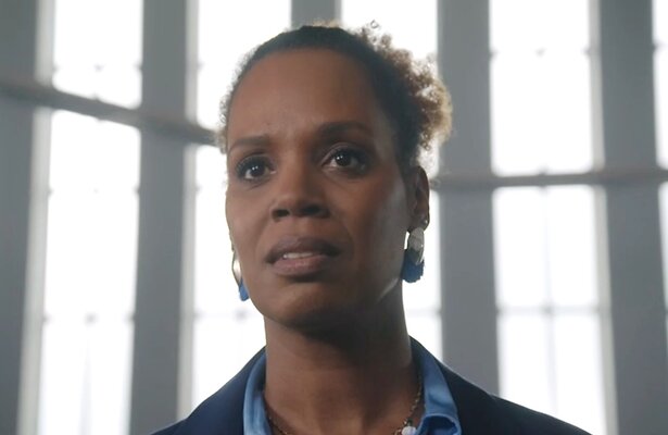 Jasmine Sendar als Elisa in GTST