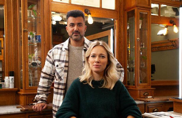 Jennifer Hoffman met Eus in De Geknipte Gast