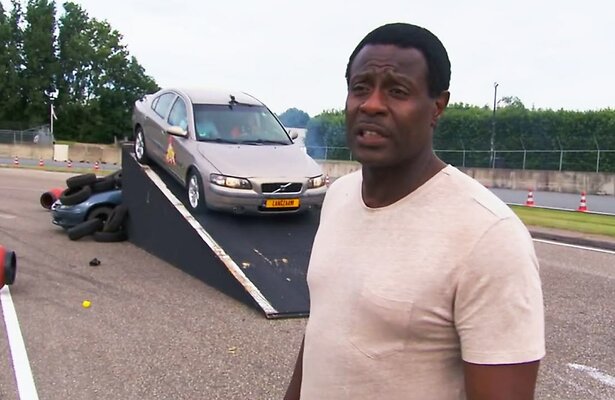 John Williams in De Slechtste Chauffeur van Nederland 2023
