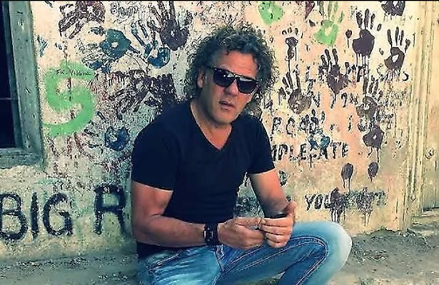 Jeugdvriend blijkt oplichter