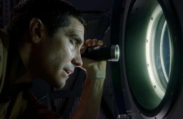 Jake Gyllenhaal in Life