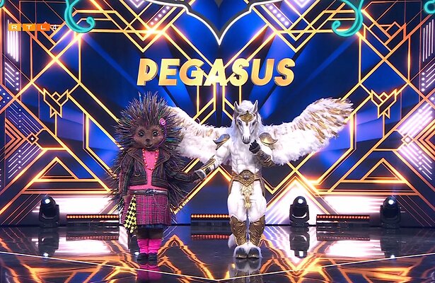 De TV van gisteren: Finale Masked Singer maatje te groot voor start Wie is de Mol