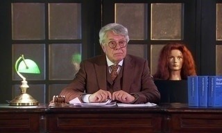 Mr. Frank Visser doet uitspraak