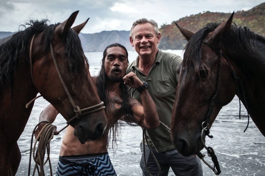 Martin Clunes: Islands of the Pacific