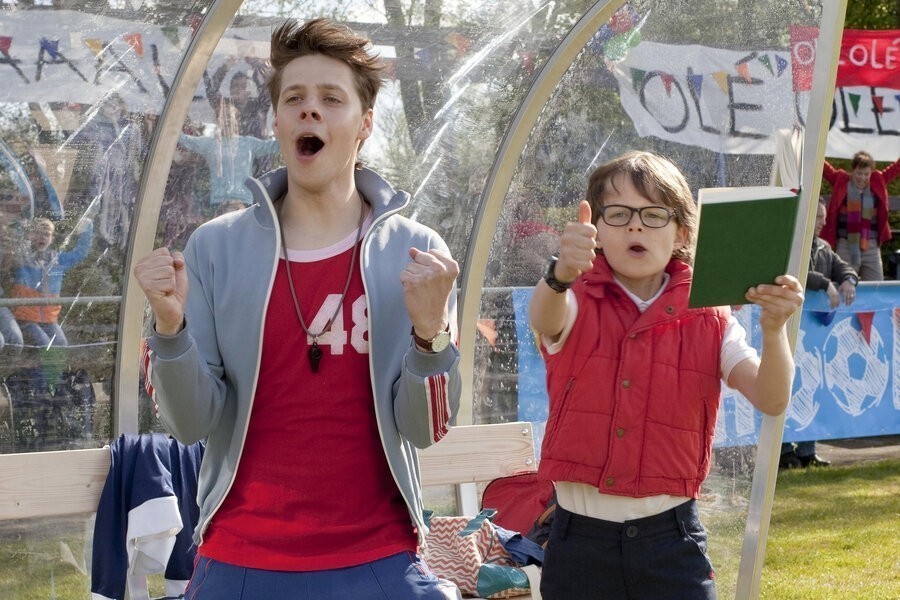 Mees Kees langs de lijn