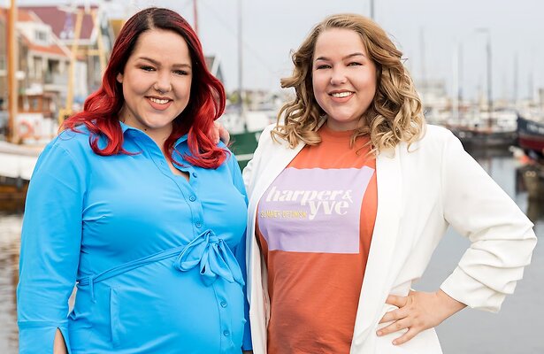 Mathilde en Gerda (rechts) uit Urk!