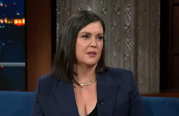 Melanie Lynskey in The Late Show with Stephen Colbert