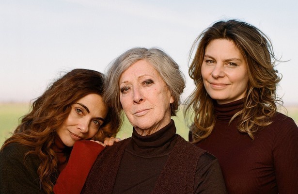 Georgina Verbaan, Loes Luca en Rifka Lodeizen voor Maud & Babs