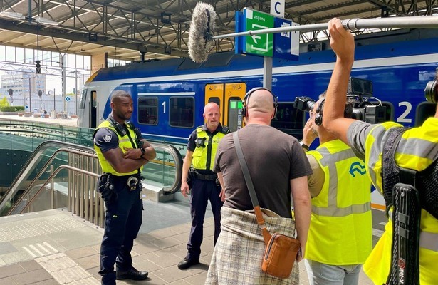 Still uit Meldkamer Utrecht Centraal