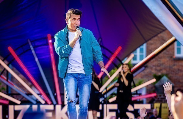Jan Smit op Het Muziekfeest op het Plein