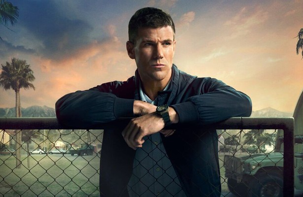 Austin Stowell als Leroy Jethro Gibbs in NCIS: Origins
