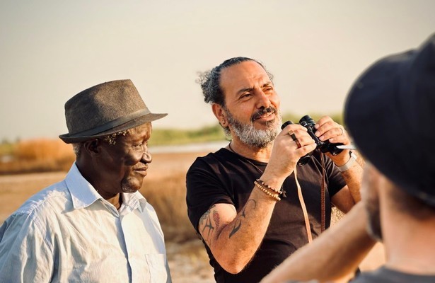 Kefah Allush voor Oases