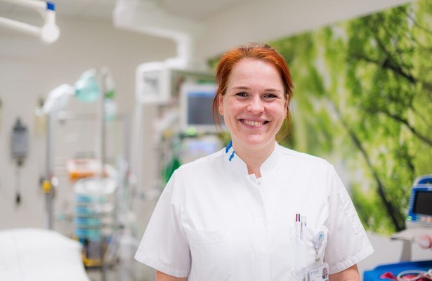 Sanne in Op de Spoed