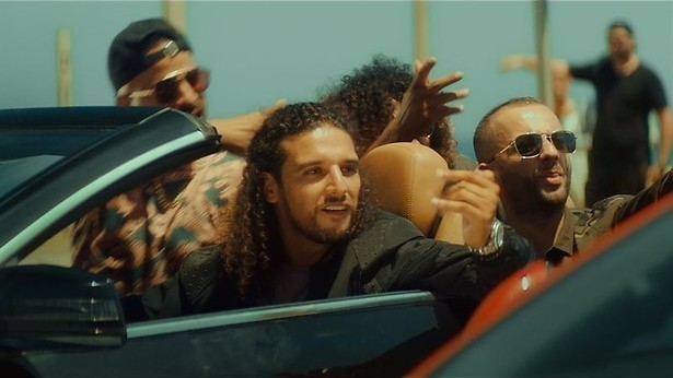 Ali B als bruut Hassan Kamikaze