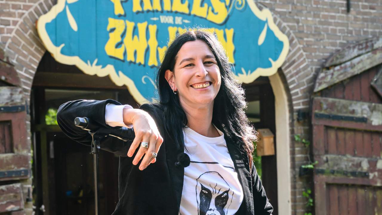 Parels voor de Zwijnen met Raven van Dorst krijgt tweede seizoen