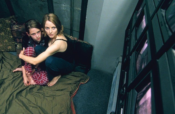 Jodie Foster en Kristen Stewart in Panic Room