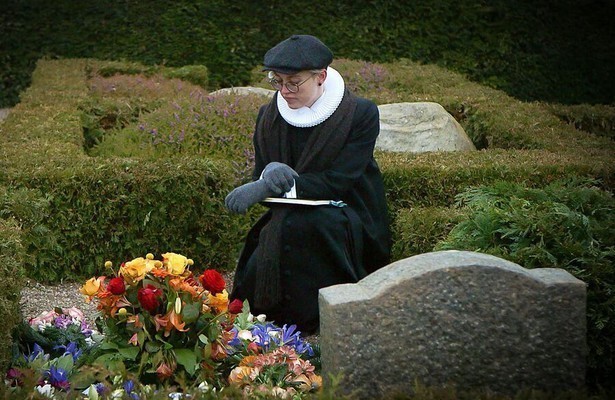 Pastor in Serach of Paradise