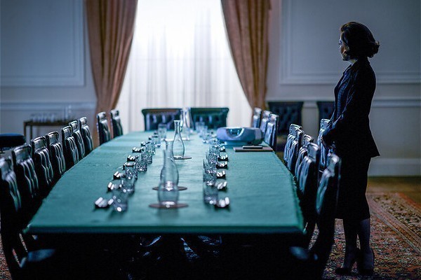 Laurence in het nauw