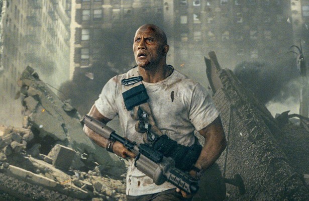 Dwayne Johnson in Rampage: Big Meets Bigger