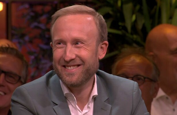 Raymond Mens in De Oranjezomer