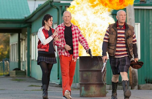 Mary-Louise Parker, Bruce Willis en John Malkovich in RED 2