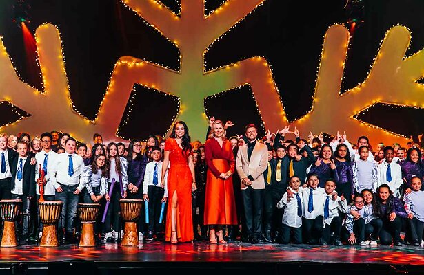 Romy Monteiro, koningin Máxima en Buddy Vedder