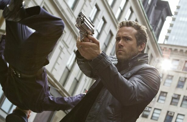 Ryan Reynolds in R.I.P.D.