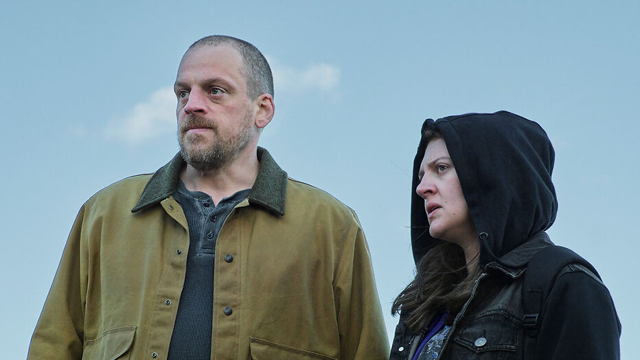 De spannende nieuwe thrillerserie Reunion zie je nu bij BBC NL+