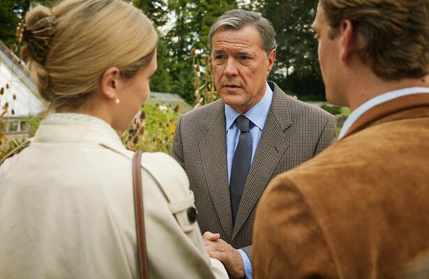 Sebastian Koch als Claus in Máxima