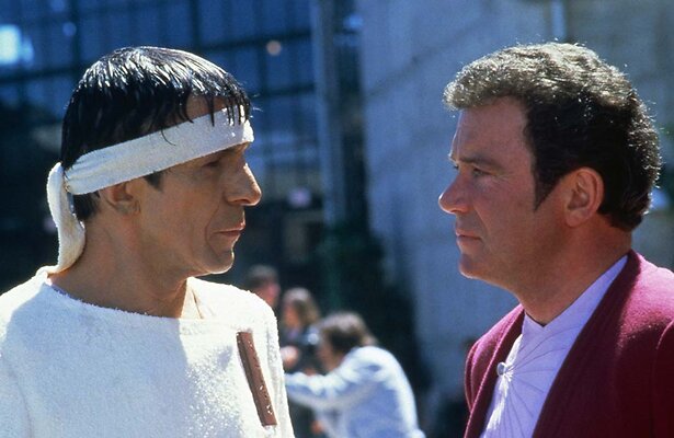 Leonard Nimoy als Spock en William Shatner als Kirk in Star Trek IV: The Voyage Home