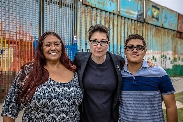 Het leven achter de krantenkoppen